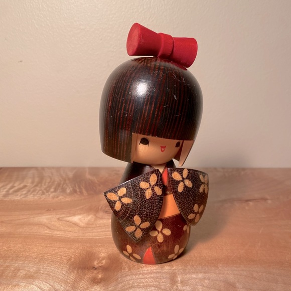 Vintage Kokeshi Wooden Doll Made in Japan - Picture 3 of 4